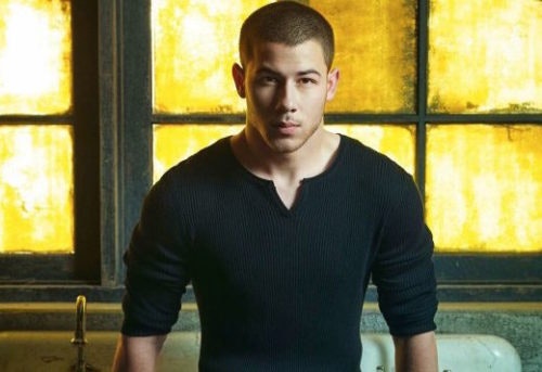 Nick Jonas Shows Off A Whole Lot More Than His Golf Swing In