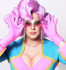 Columbus rend hommage à l’alun de «Drag Race» Nina West avec sa propre rue